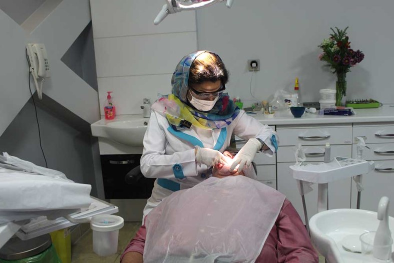 کلینیک دندانپزشکی قلهک